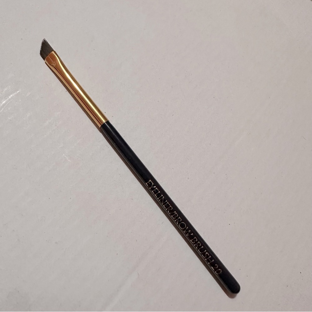 Estรฉe Lauder Eyeliner/Brow Brush 20